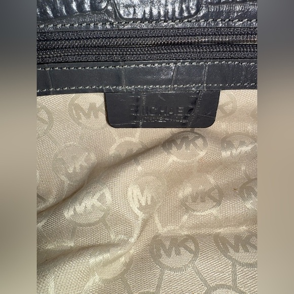 Michael Kors Hamilton gray crocodile embossed shoulder satchel purse - Picture 16 of 16